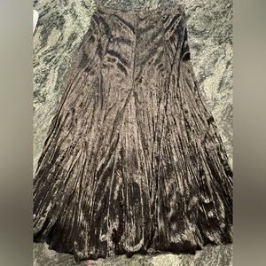 Black Velvet Maxi Skirt Size M, Full Skirt, Elastic Waistband